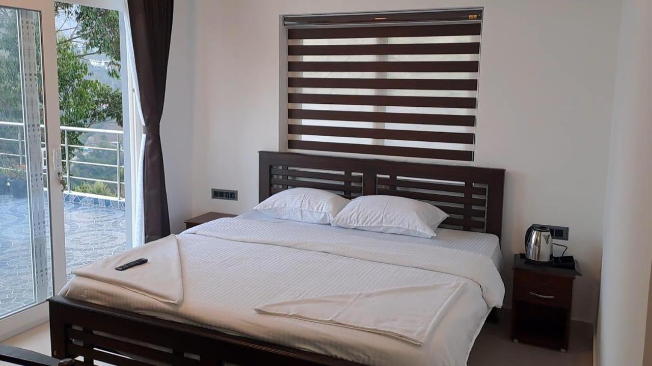 Minus 1 Hotel Kodaikanal Eksteriør billede