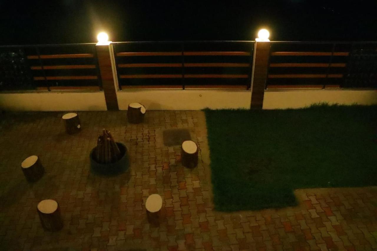 Minus 1 Hotel Kodaikanal Eksteriør billede