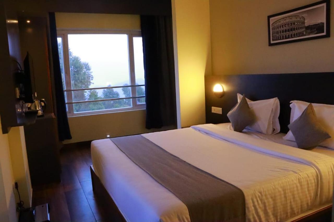 Minus 1 Hotel Kodaikanal Eksteriør billede
