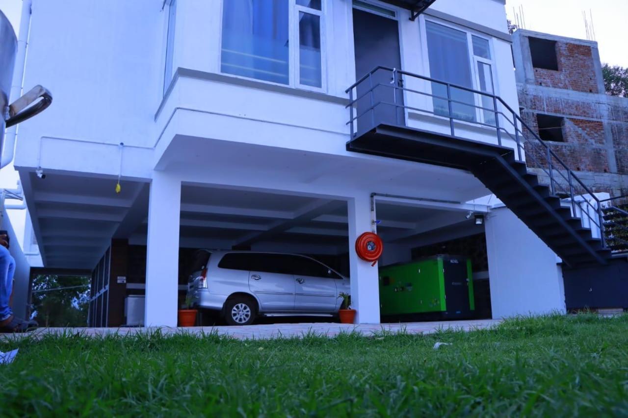 Minus 1 Hotel Kodaikanal Eksteriør billede