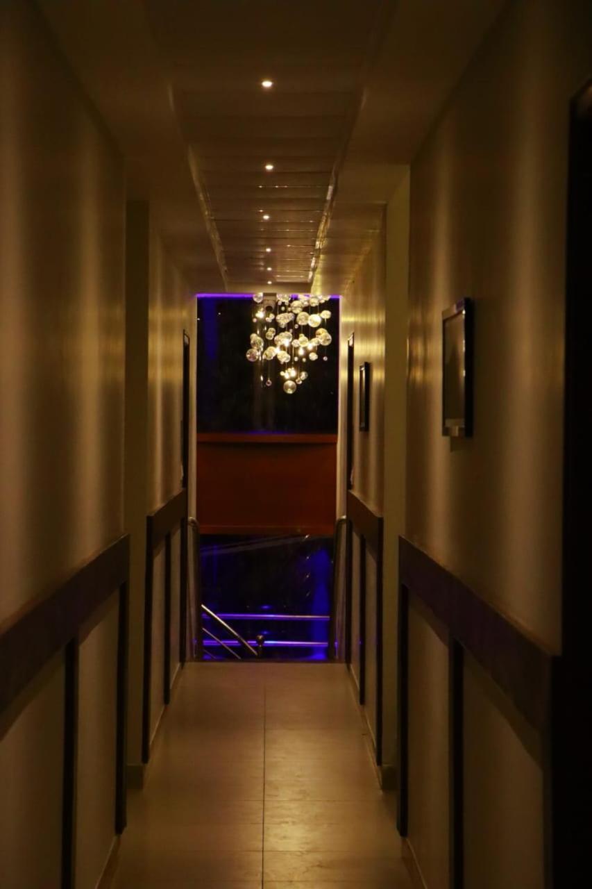 Minus 1 Hotel Kodaikanal Eksteriør billede